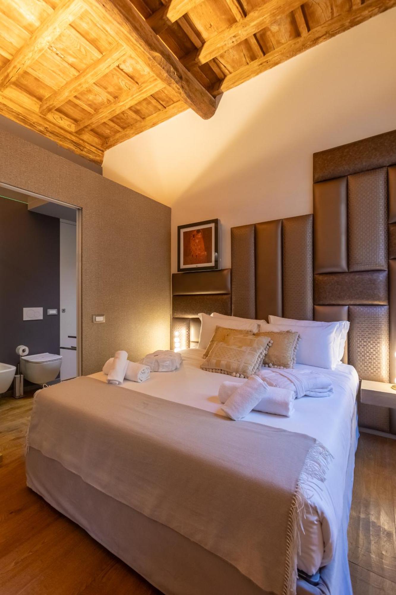 Fontana Di Trevi Roma Luxury Suite Exterior foto